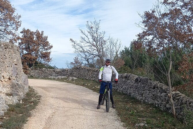 e-bike-tour-along-the-cycle-path-of-the-apulian-aqueduct