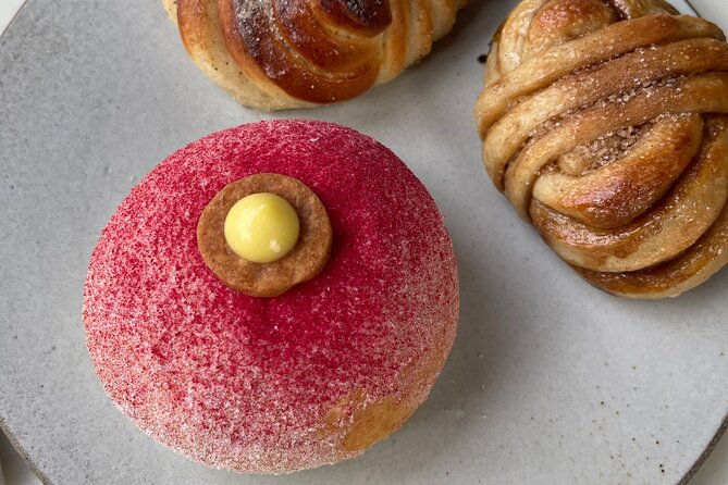 east-village-donut-and-pastry-adventure-and-walking-food-tour