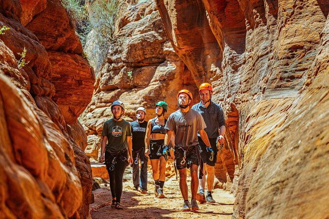 east-zion-powells-way-full-day-canyoneering-2