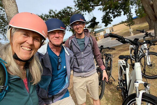 electric-bicycle-rental-2