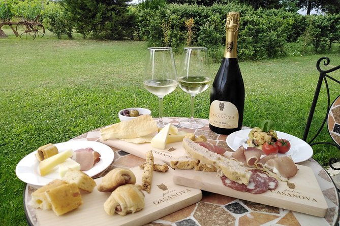 enjoy-a-wine-tasting-after-a-cycling-excursion-in-the-magic-of-tuscany