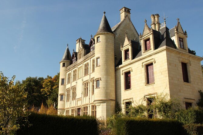 epicurean-discovery-tour-with-wine-local-specialties-2