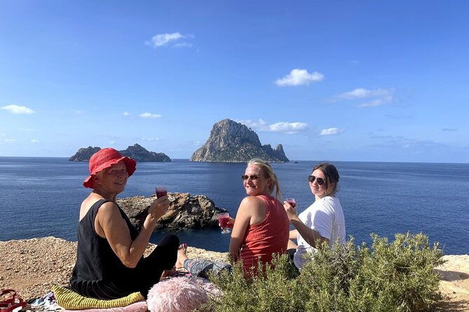 es-vedra-ibiza-yoga-meditation-adventure