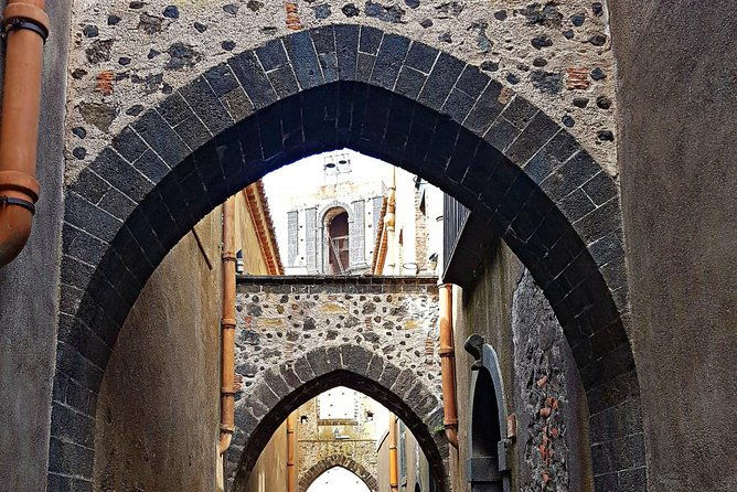 etna-wine-tasting-and-train-tour