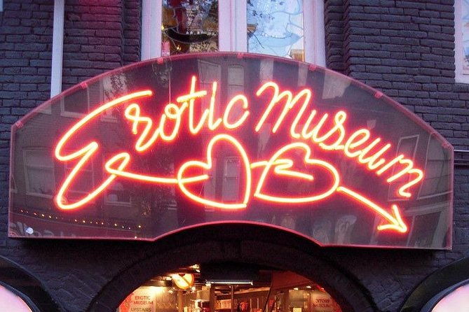 exclusive-small-group-amsterdam-red-light-district-tour