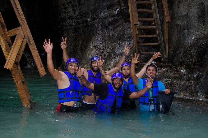 excursion-in-damajagua-7-waterfalls-taino-bay-and-amber-cove