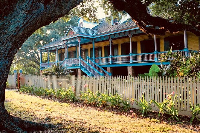 experience-full-day-laura-plantation-pontoon-swamp-tour-w-transportation