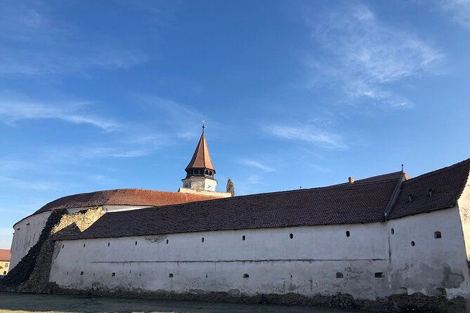 experience-the-history-of-bran-castle-and-saxon-fortifications-in-burzenland