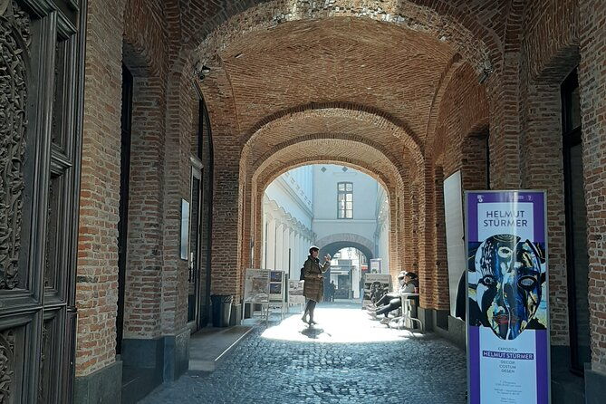 explore-bucharest-step-by-step-with-a-local-guide