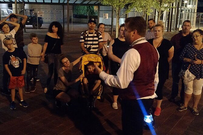 explore-haunted-downtown-walking-tour-in-nashville