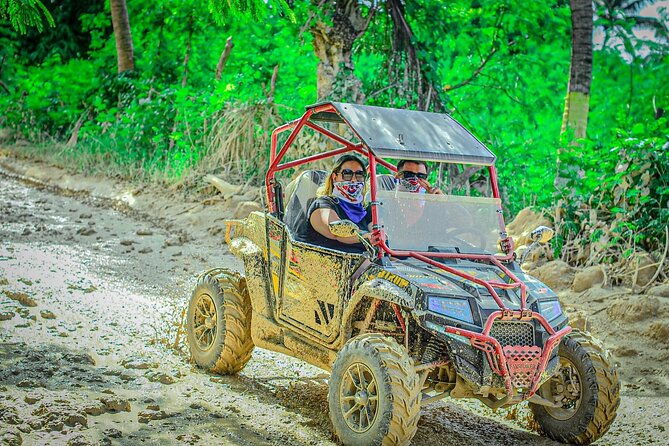 explore-round-mountain-magic-and-buggies-on-macau-beach
