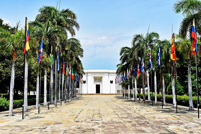explore-santa-martas-history-museums-and-architecture-in-4-hours