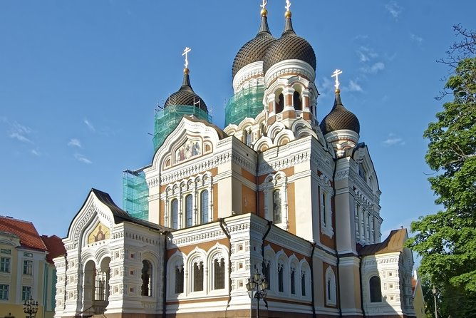 explore-tallinn-in-60-minutes-with-a-local