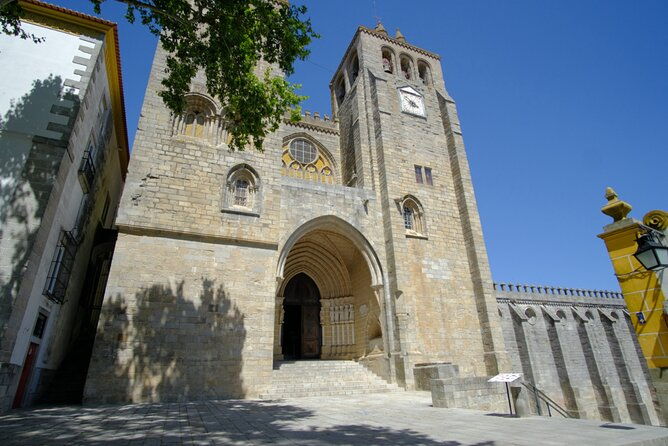 explore-the-highlights-of-evora-self-guided-gps-and-audio-tour