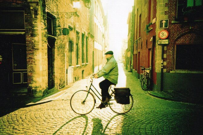 explore-the-instaworthy-spots-of-bruges-with-a-local