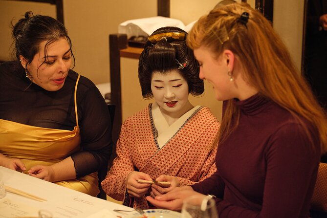 extraordinary-geisha-experience-and-private-hokkaido-dinner