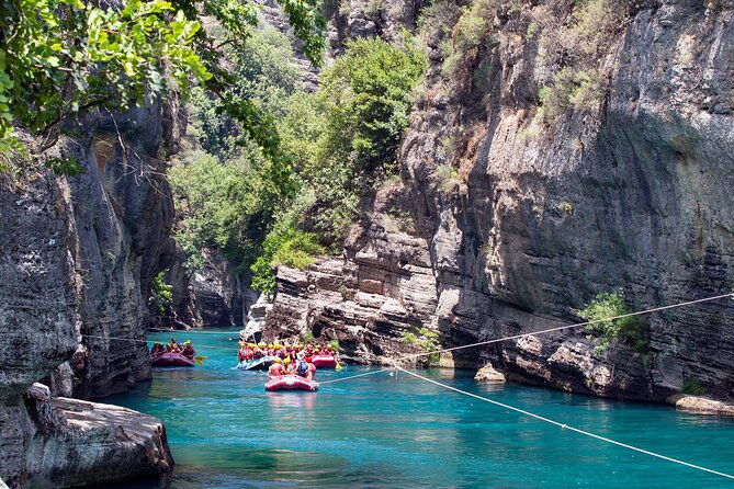 family-rafting-trip-at-koprulu-canyon-from-alanya
