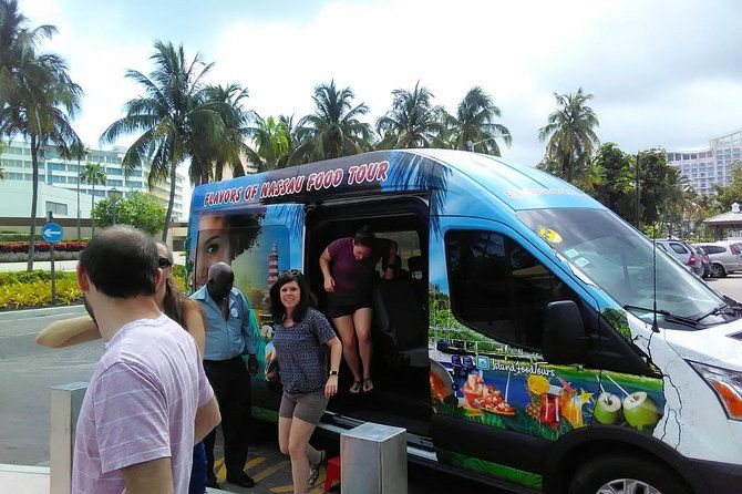 flavors-of-nassau-food-tour