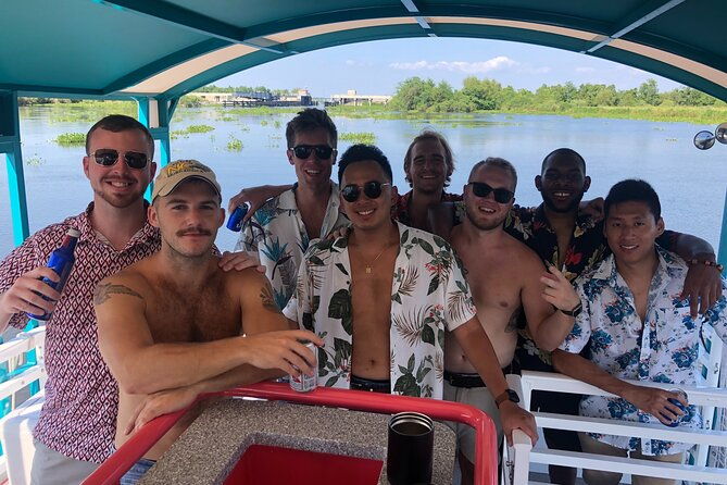 freaky-tiki-boat-party-bayou-tour
