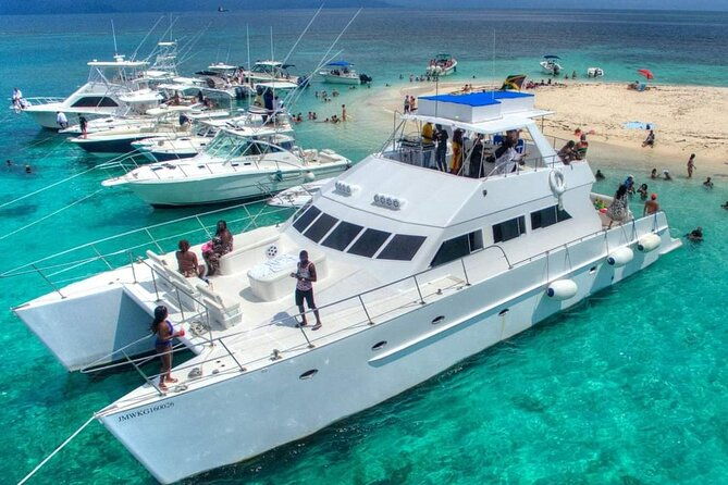 friday-evening-kingston-harbour-cruise-and-sunday-beach-cruise