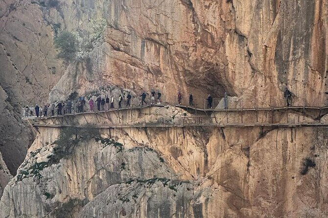 from-granada-caminito-del-rey-tour-with-private-transportation