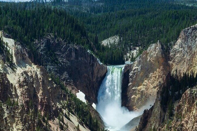 full-day-best-of-yellowstone-national-park-tour-from-big-sky-2