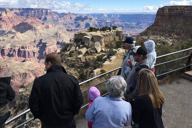 full-day-grand-canyon-indian-ruins-volcano-christian-tour
