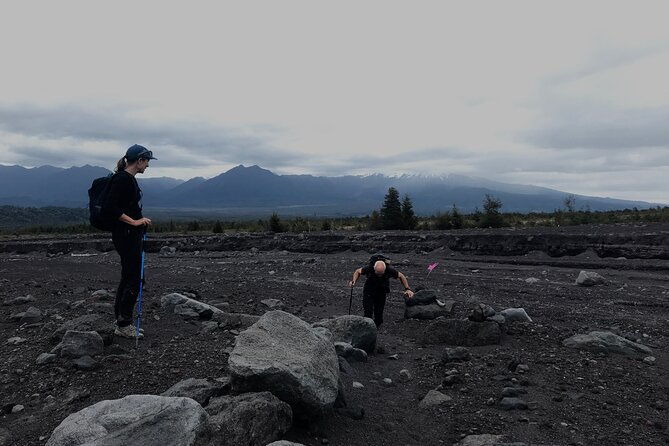 full-day-hiking-solitario-trail-osorno-petrohue-falls