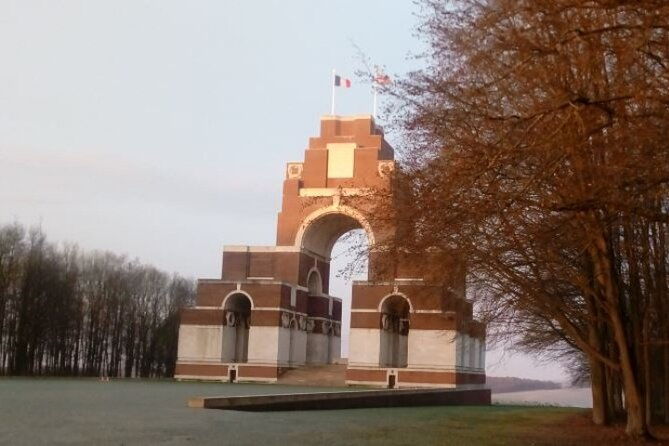 full-day-private-new-zealander-battlefields-tour-from-arras