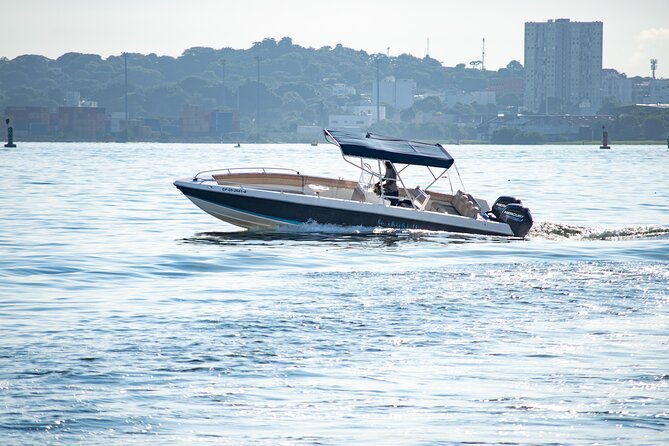 full-day-private-tour-of-the-rosario-islands-by-boat-29-30-ft
