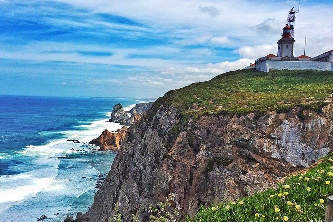 full-day-private-tour-sintra-cabo-da-roca-cascais-2-4-persons