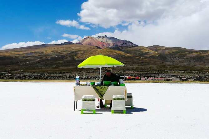 full-day-private-tour-to-salar-de-uyuni-2