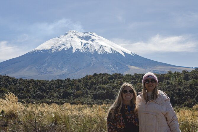 full-day-tour-quito-to-banos-visiting-cotopaxi-quilotoa