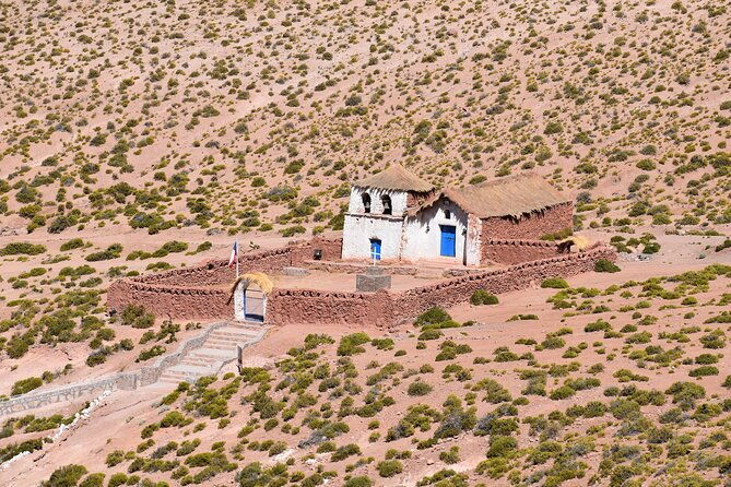 full-day-tour-to-tatio-geysers-putana-valley-and-machuca