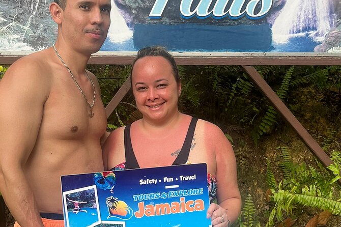full-day-tour-to-the-blue-hole-and-dunns-river-falls