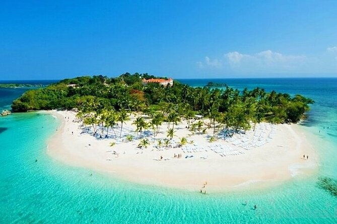 full-day-whale-watching-tour-in-samana-bay-from-punta-cana