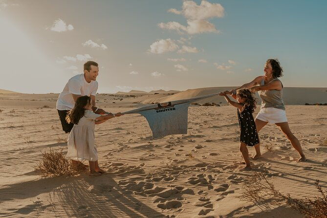 fun-and-spontaneous-family-photoshoot-corralejo-fuerteventura