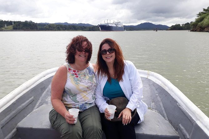 gatun-lake-and-rain-forest-tour
