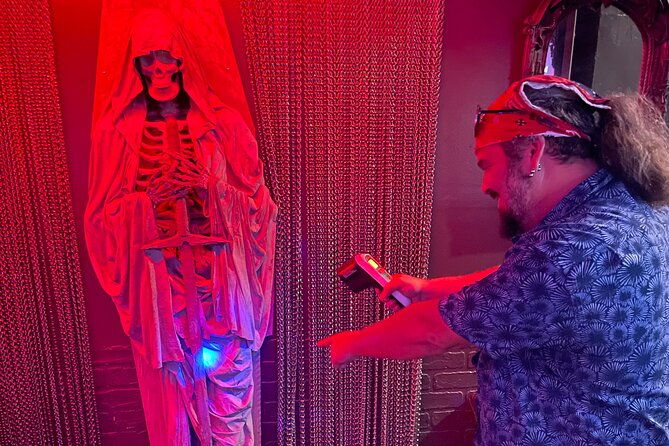 ghost-investigation-tours-with-interactive-paranormal-experience
