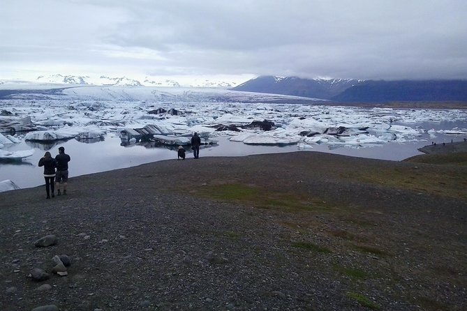 glacier-lagoon-private-tour-with-private-zodiac-boat-ride-on-the-iceberg-lagoon