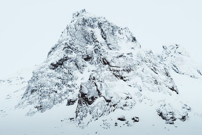 glacier-rush-fast-pace-snowmobile-snomo-glacier