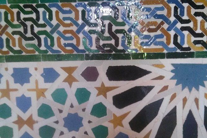 going-to-alhambra-3-hrs-private-tour-skip-the-long-lines-to-visit-the-alhambra-2