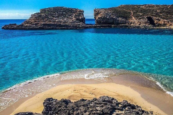 gozo-blue-lagoon-and-sea-caves-full-day-cruise-tour