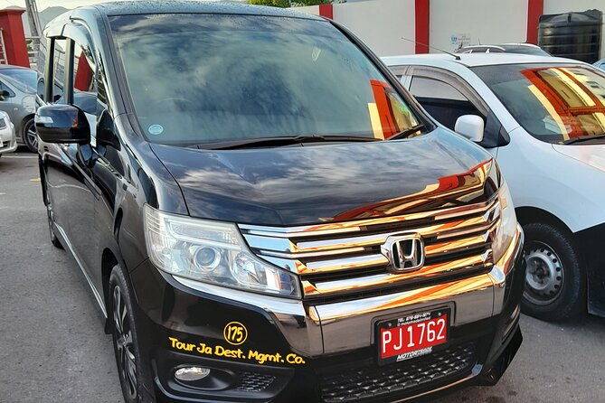 grand-palladium-resort-airport-transfers-arrivals-or-departures
