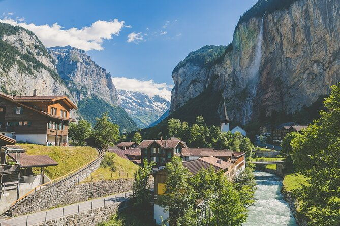 guided-excursion-to-jungfraujoch-grindelwald-and-lauterbrunnen-from-lucerne