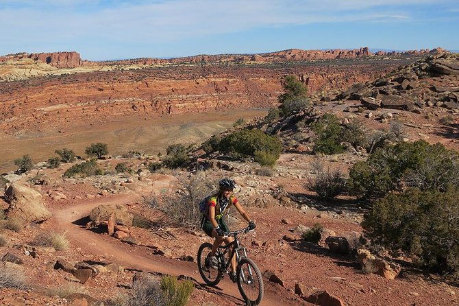 guided-mountain-bike-tour-intermediate-north-klondike-12-16-mi