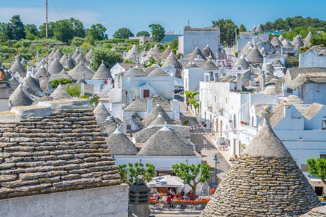 guided-tour-of-the-trulli-of-alberobello