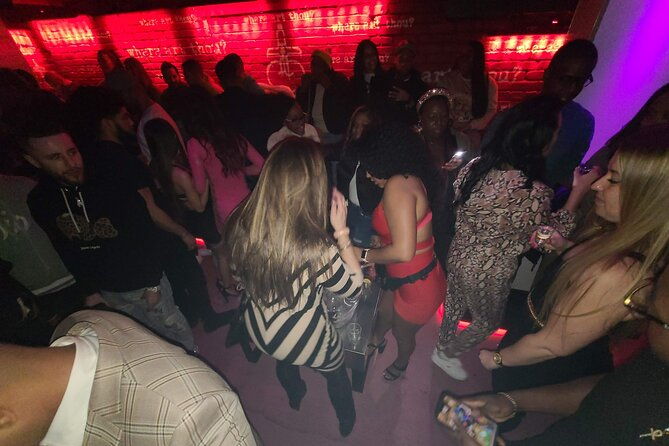 guided-tour-vip-nightlife-experience-in-sosua-with-private-pickup