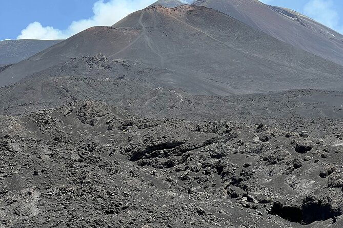 guided-trekking-on-etna-3000-meters