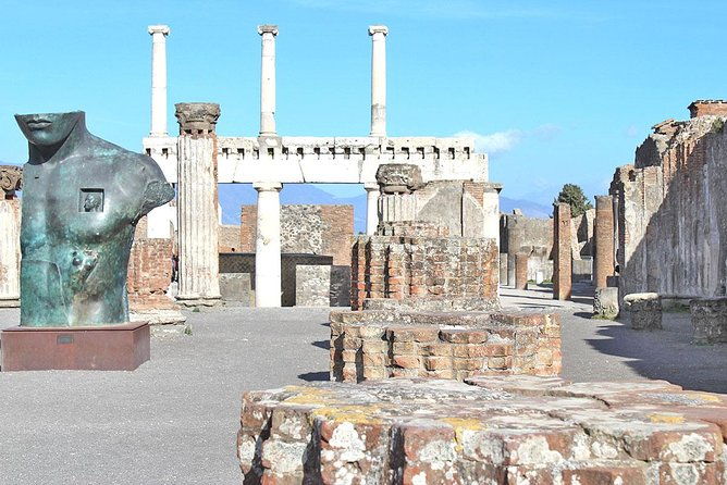 guided-walking-tour-of-ancient-pompeii-highlights